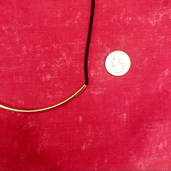 Gold Bar Necklace - Picture 3 of 7